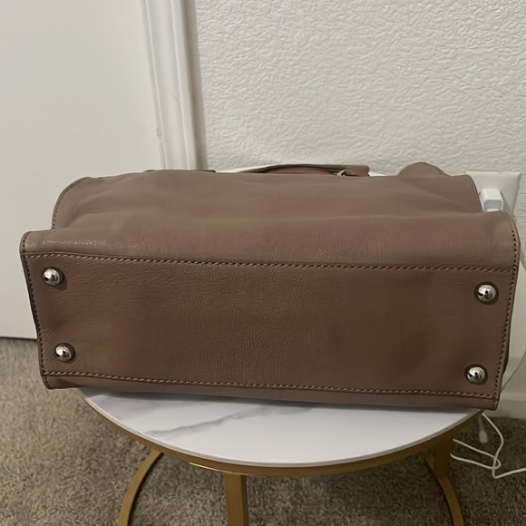 Michael Kors bag - Picture 9 of 12